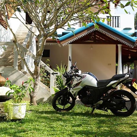 The Soul Inn Kabalana อาฮานกามา ภายนอก รูปภาพ
