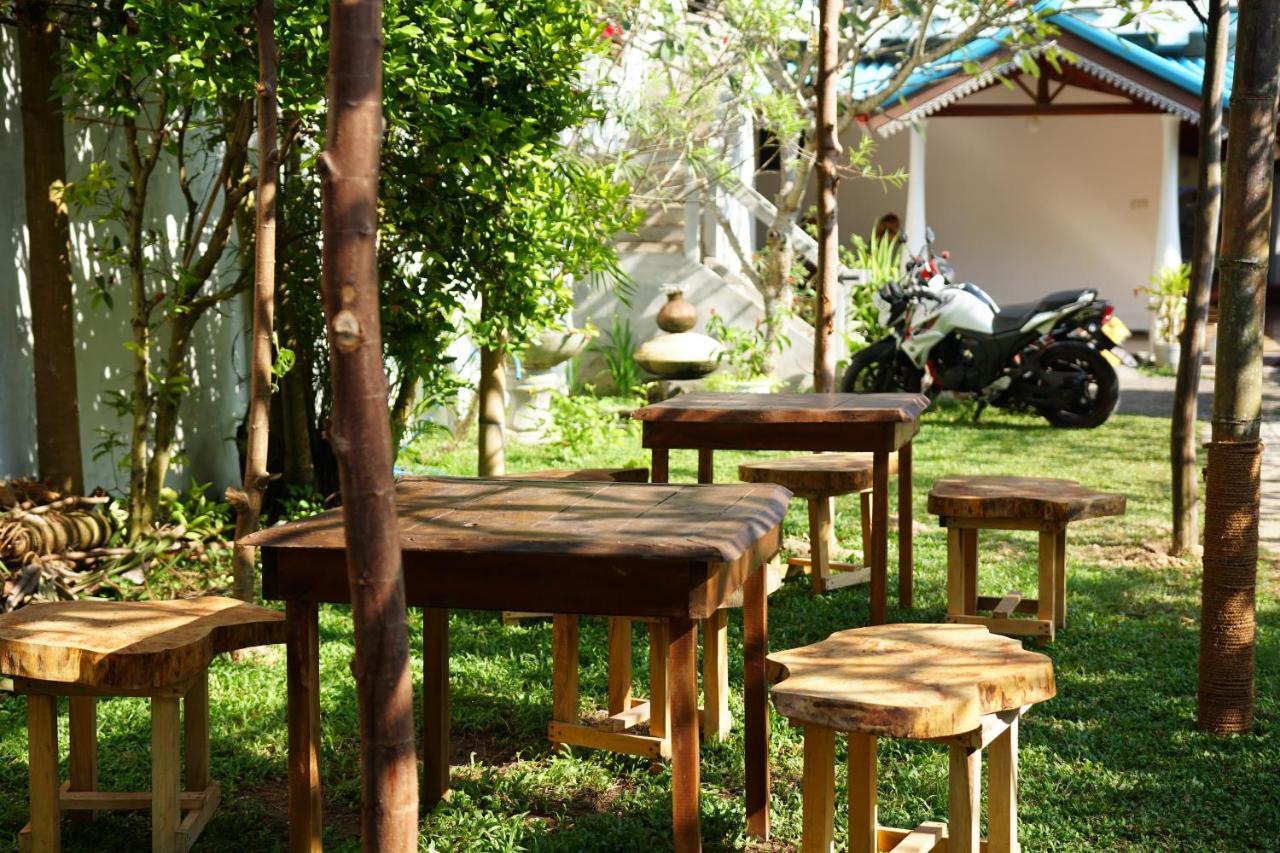 The Soul Inn Kabalana อาฮานกามา ภายนอก รูปภาพ